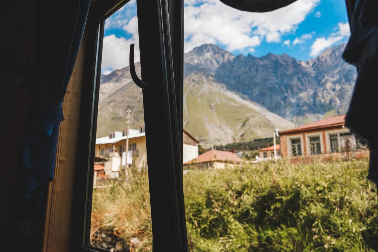 Vaso-Levani Kazbegi Cottage Eksteriør billede
